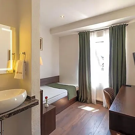 Hotel Jupa's